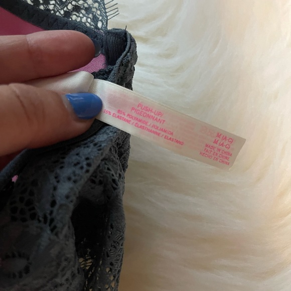 Victoria’s Secret PINK Lace Push-up Bralette Sz M - Picture 5 of 5